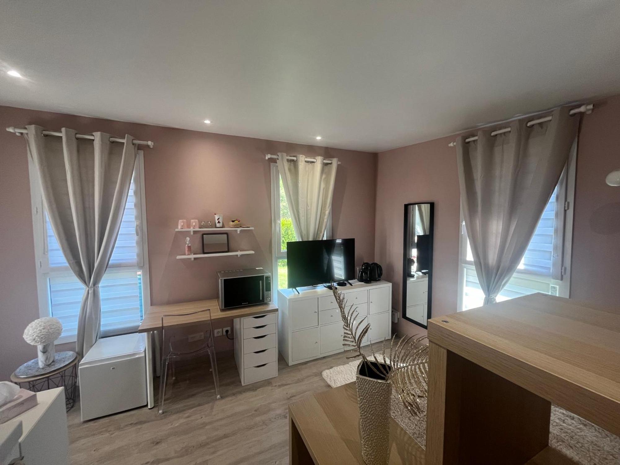 Apartmán Dependance Prive Saint-Thibault-des-Vignes Exteriér fotografie